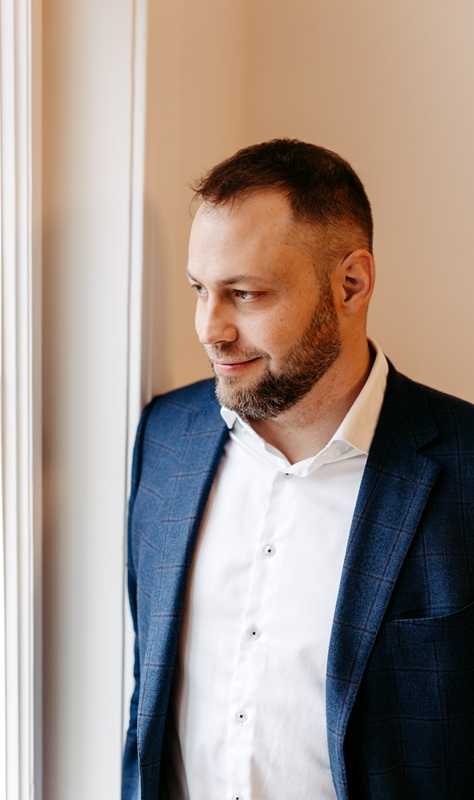 Armin Windhager Foto von der Seite